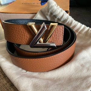 Authentic Louis Vuitton Reversible Belt Size 34